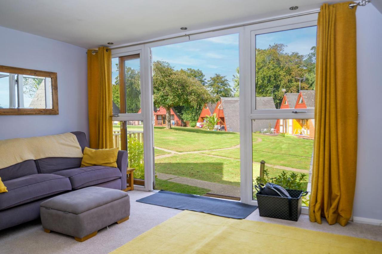 Escape To A Clifftop Chalet With Pool And Tennis Onsite - 1A Kingsdown Holiday Park Экстерьер фото